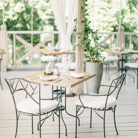 ホテル シャトー マックセリー Mcely