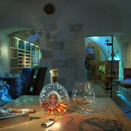 麦西利城堡酒店 酒店