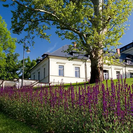 Szálloda Chateau Mcely