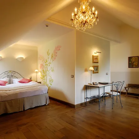 Chateau Otel 5*