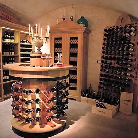 麦西利城堡酒店 5*