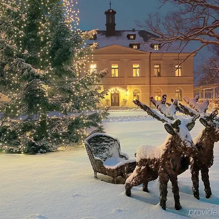 Chateau 5* Mcely