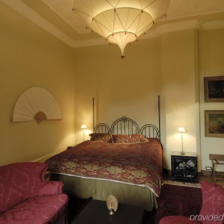 Chateau Hotel 5*