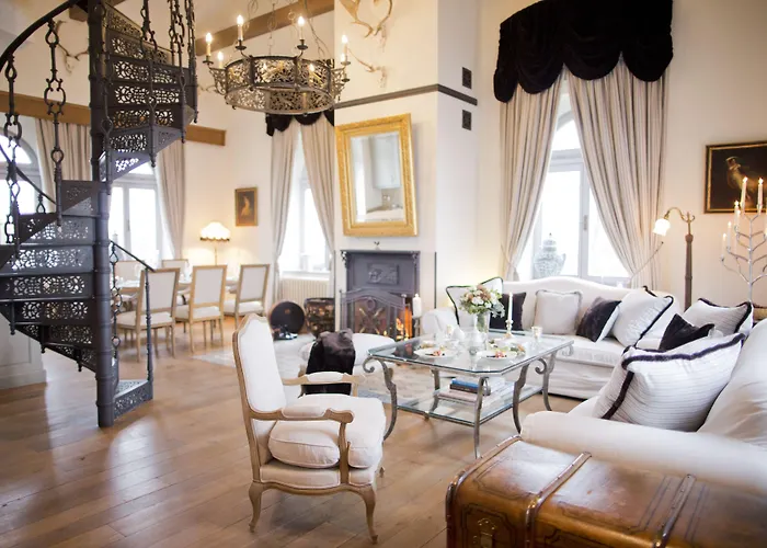 Chateau 5* Mcely